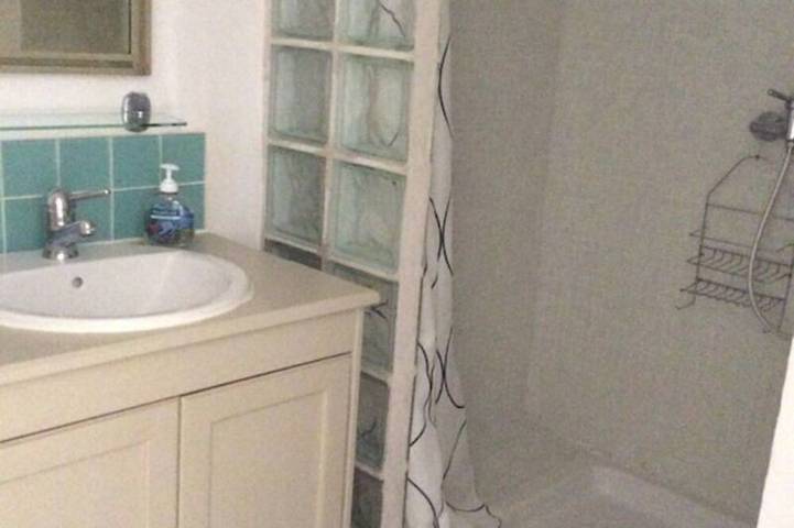 Location de vacances pour 4 personnes, avec piscine et jardin à Landrais - 2