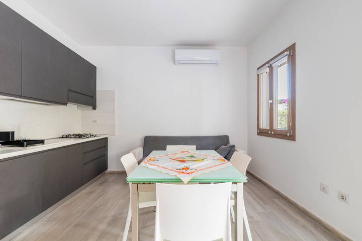 Gîte pour 4 personnes, avec jardin à Tortolì - 4