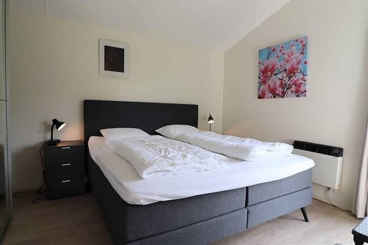 Bungalow für 4 Personen, mit Garten in Renesse - 2