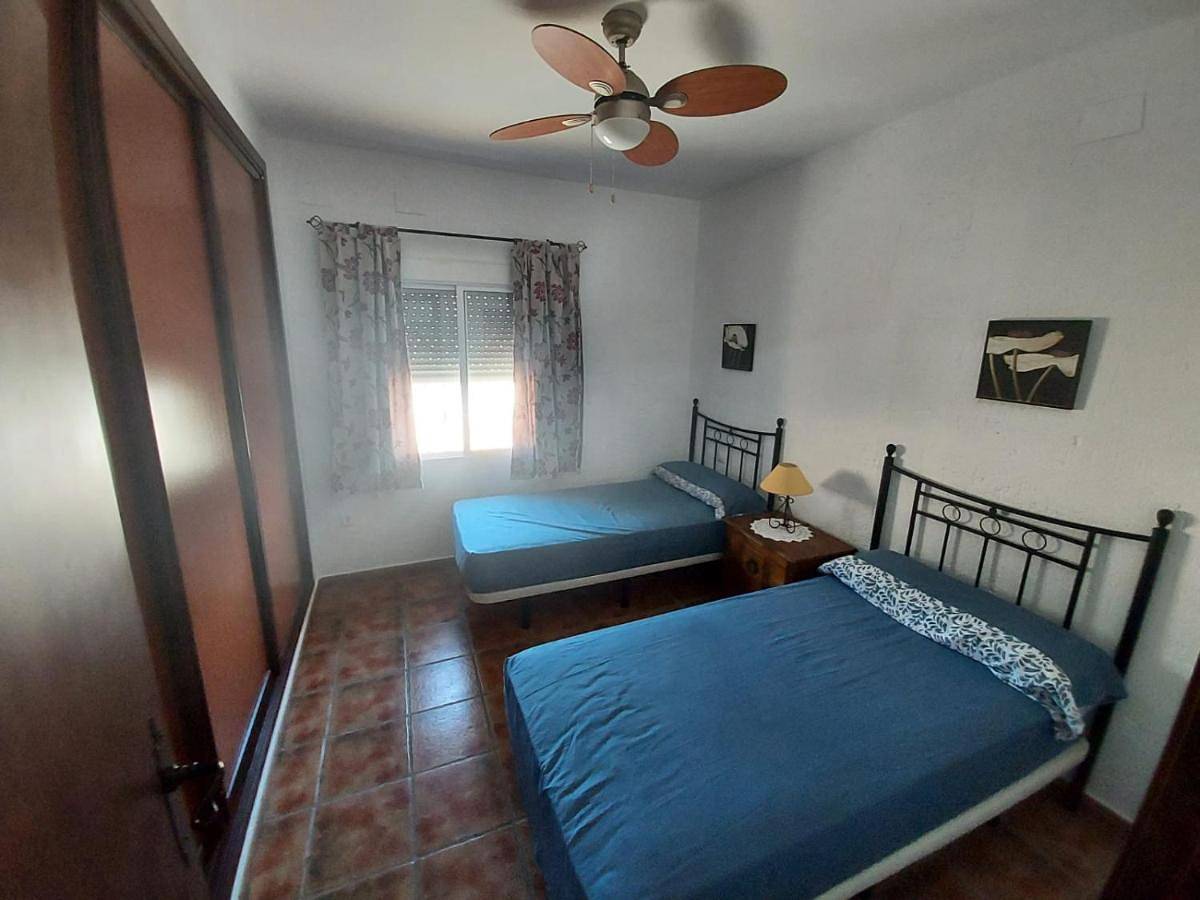 Three-Bedroom House in Guillena, Sierra Morena