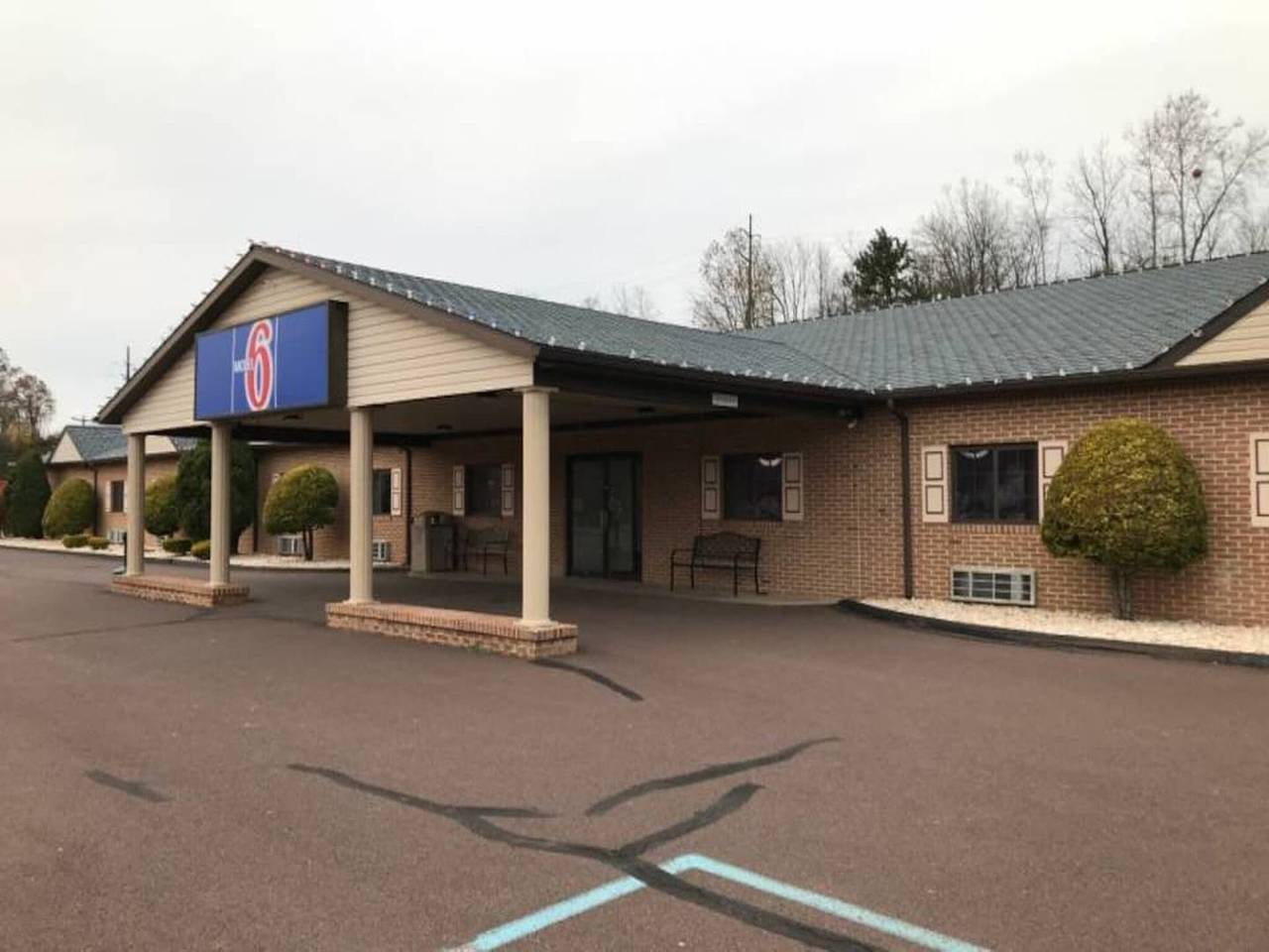 Motel 6 Bloomsburg, Pa_1 King Bed | Micf in Pensilvania