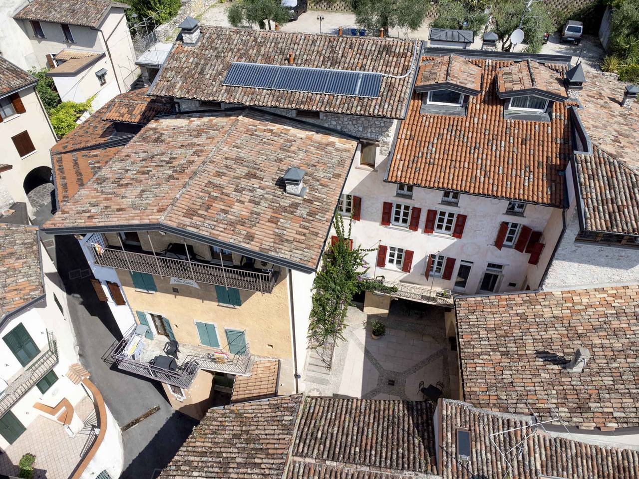 Ganze Ferienwohnung, Ferienwohnung mit Klimaanlage, Wlan und Pool  in Maderno, Toscolano-Maderno
