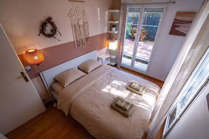 Ganze Wohnung, Geräumige 3-Zi. Familienwohnung in Disney Paris mit Garten in Bussy-Saint-Georges, Seine-et-Marne