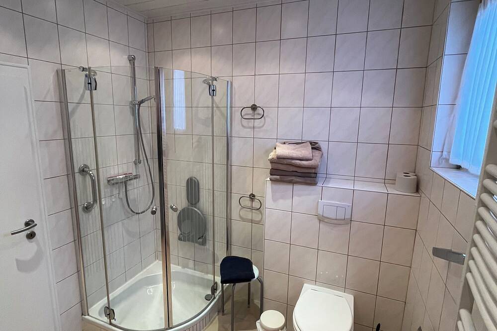 Ganze Wohnung, Herzliche Ferienwohnung in Wienhausen – mit Garten zum Entspannen und Wohlfühlen in Wienhausen, Landkreis Celle