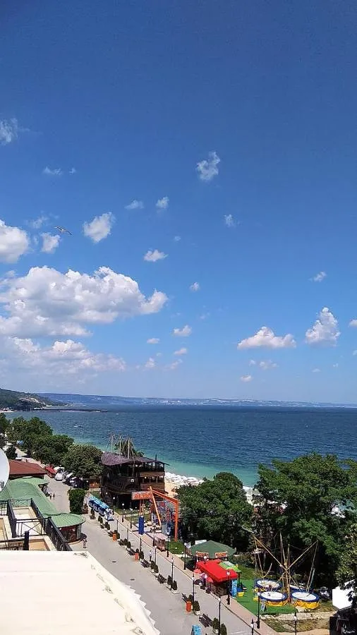 Ferienwohnung für 2 Personen, mit Balkon und Pool - 1