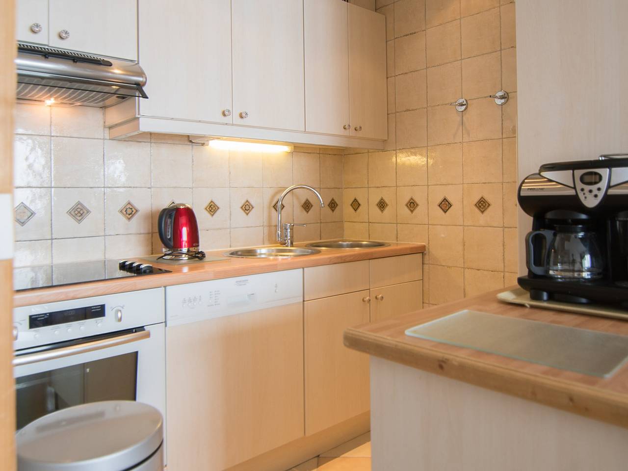 Entire apartment, Tignes Apartment, 2 rooms, 500m from slopes in Tignes, Vanoise National Park