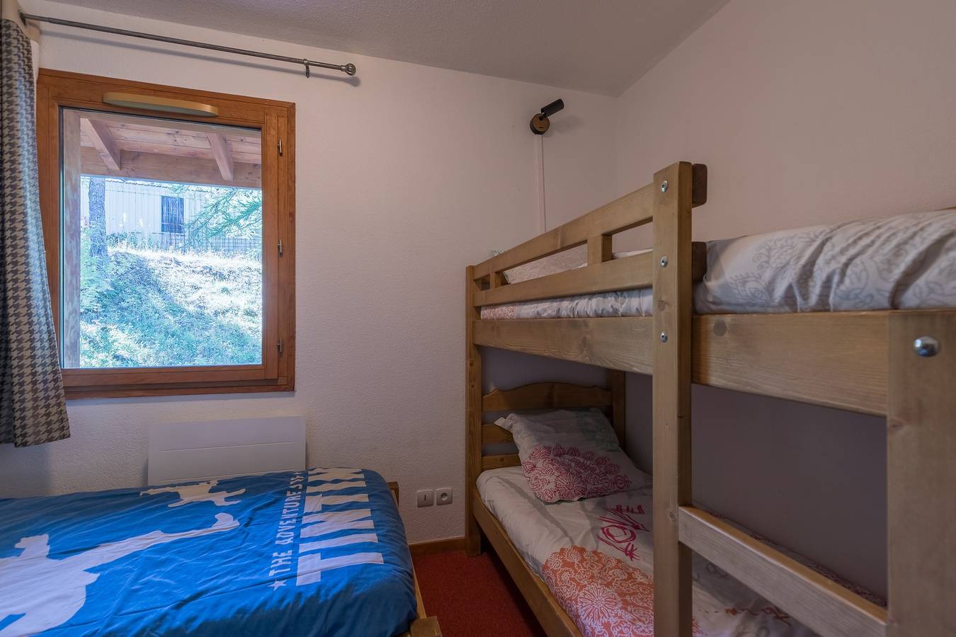 Ganze Wohnung, Ferienwohnung für 5 Personen mit Pool in Les Orres, Nationalpark Écrins