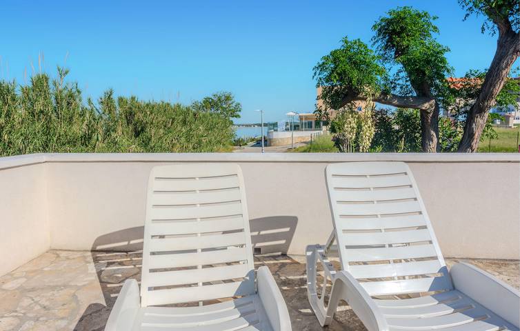 Ferienwohnung für 4 Personen, mit Garten in Privlaka - 4