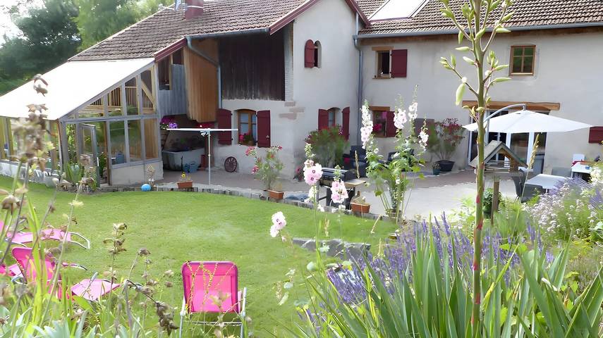 Maison d’hôtes “Chambre Malle De Poste” con terrazza e giardino condivisi, Wi-Fi in Gerbépal, Parco naturale regionale dei Ballons des Vosges