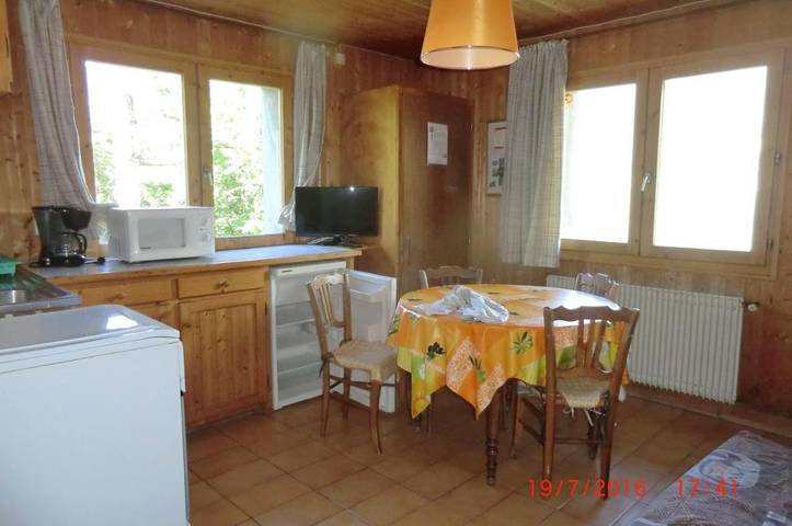 Gîte pour 4 personnes, avec vue et jardin dans Saint-Nicolas-de-Véroce - 4