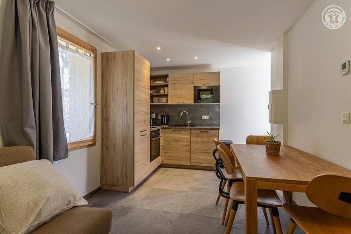 Gîte pour 2 personnes, avec terrasse à La Léchère - 3