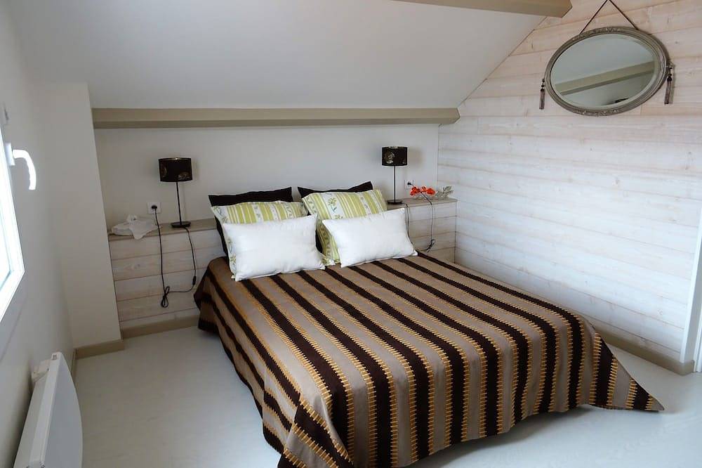A 50m de la mer, villa typique de 95m², calme, spacieuse, propre et ensoleillée in Fouras, Région de Rochefort
