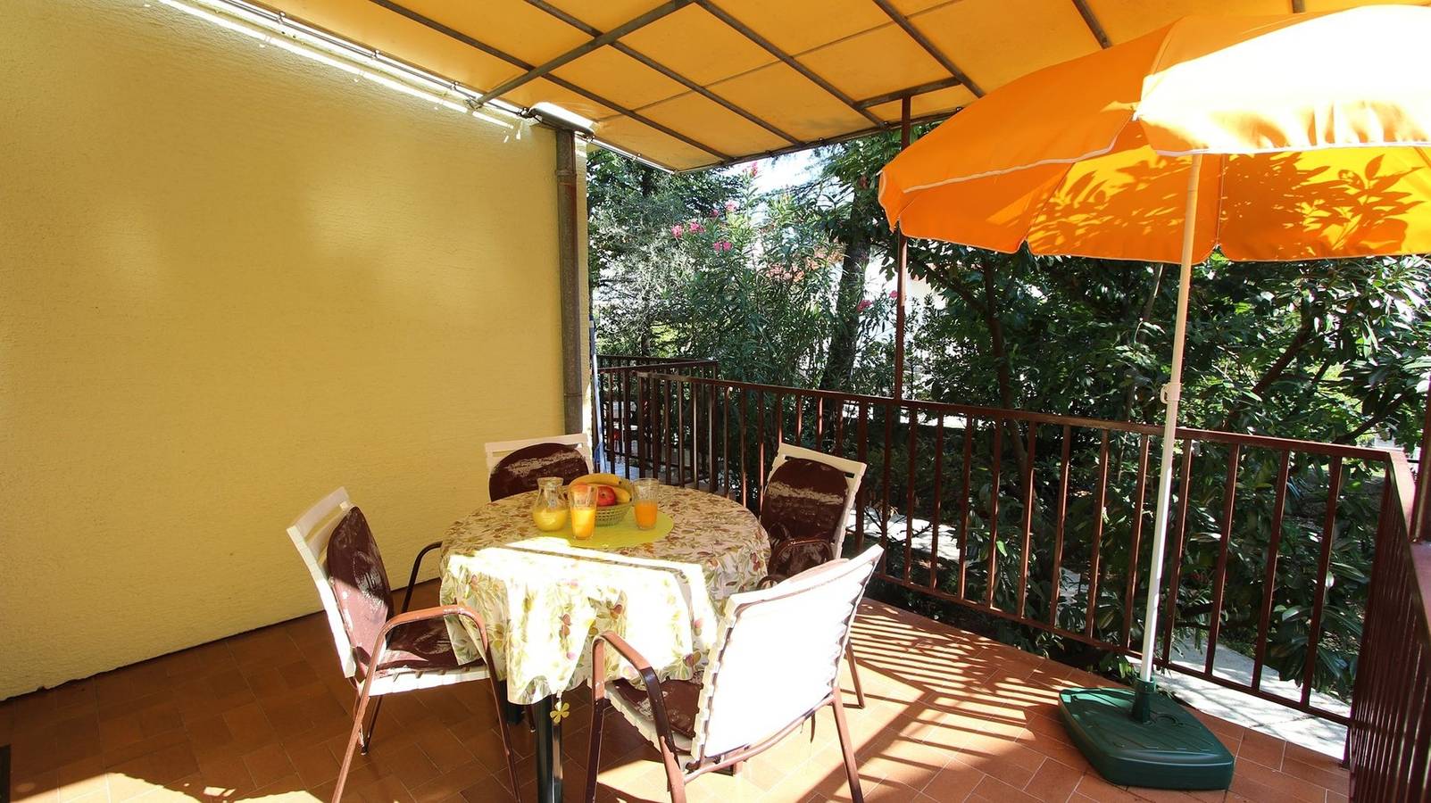 Cały apartament, Studio apartment Trupec not far from the center. in Malinska-Dubašnica, Krk