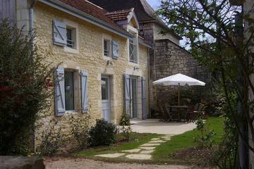 Gîte pour 5 personnes, avec jardin et terrasse à Lanzac