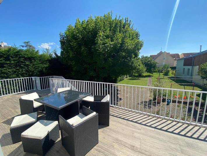 Location de vacances pour 12 personnes, avec vue ainsi que balcon et jardin à Horbourg-Wihr - 4