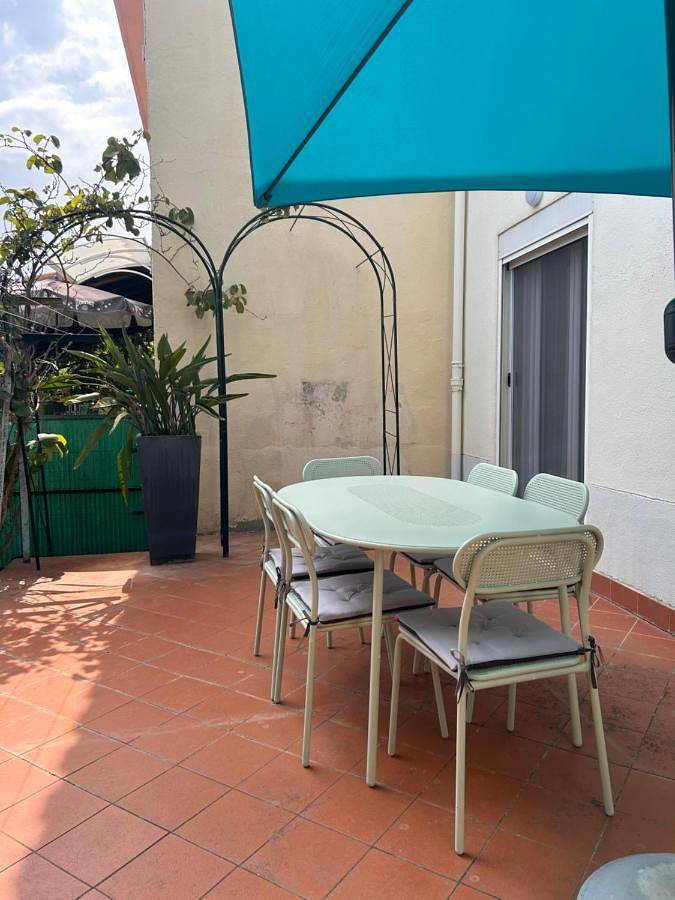 Location de vacances pour 6 personnes, avec terrasse ainsi que jardin et vue, animaux acceptés à Saint-Estève - 2