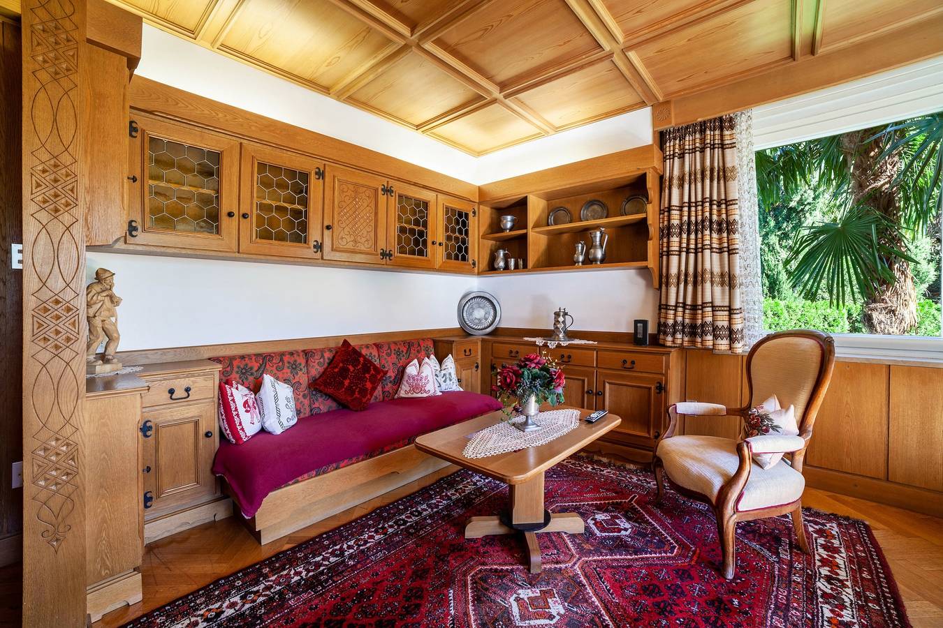 Ganze Wohnung, Villa Coris Ferienwohnung 130qm mit Gemeinschaftsgarten in Untermais, Meran