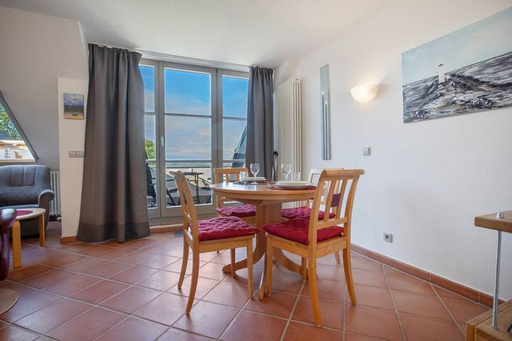 Entire apartment, Apartment "Seeadler" – Balcony with View of the Achterwasser in Dewichow, Mellenthin