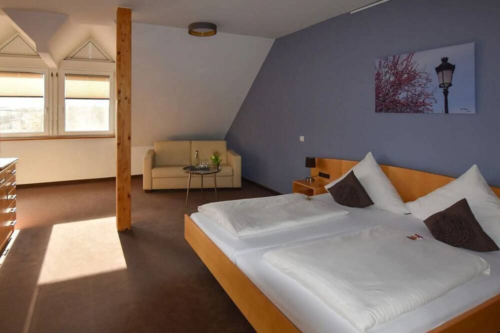 Wohlfühl Dz als Einzelzimmer - Landhotel Hauer in Pleisweiler-Oberhofen, Südliche Weinstraße