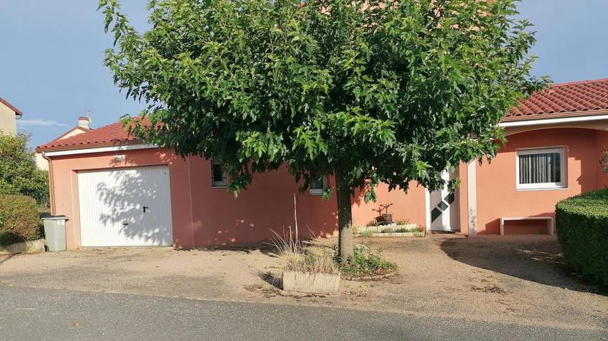 Maison d’hôte pour 6 personnes, avec vue ainsi que jardin et terrasse