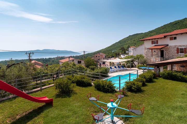 Ferienhaus für 8 Personen, mit Pool und Terrasse, mit Haustier in Moscenicka Draga - 3