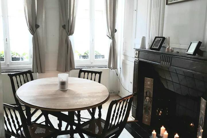 Location de vacances pour 4 personnes à Montreuil (Pas-de-Calais)
