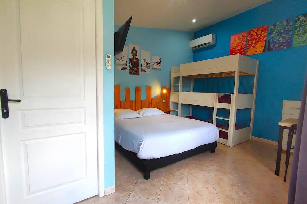 Ganze Wohnung, Chambre Familiale Dordogne in Vitrac, Périgord Noir