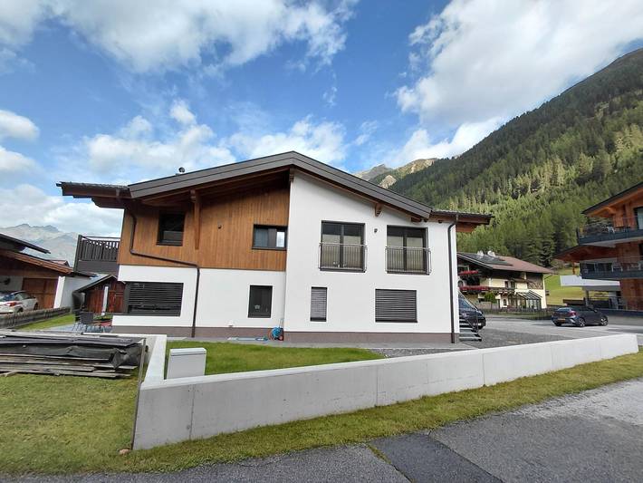 Ferienwohnung für 5 Personen, mit Balkon in Gries