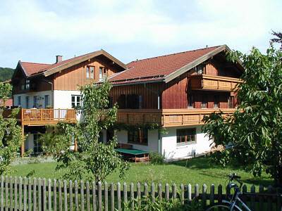Pension für 3 Personen, mit Terrasse und Garten in Bergen (Chiemgau)