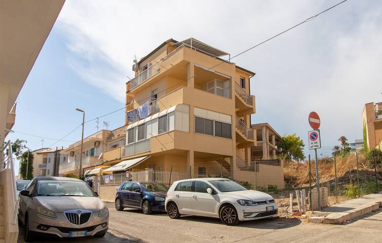 Appartamento per 6 persone, con Terrazza a Marina di Ragusa