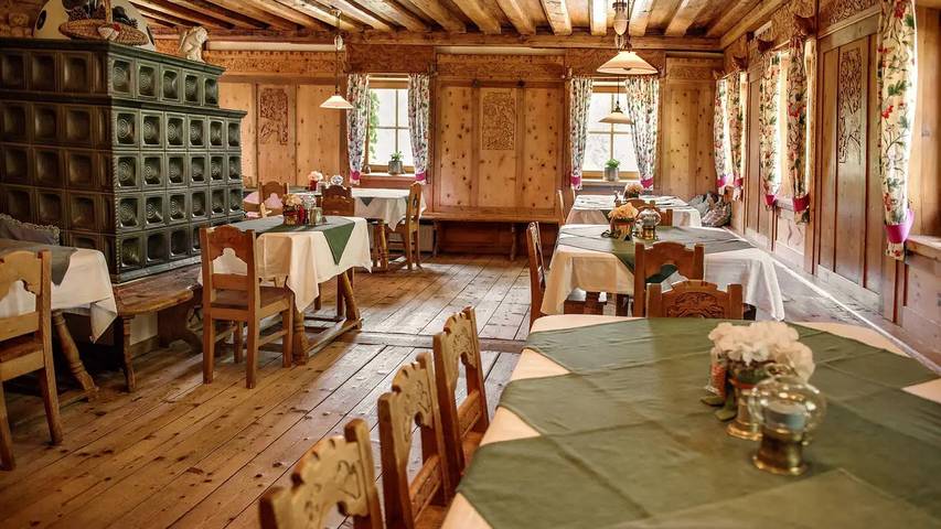 Ferienwohnung für 3 Personen, mit Sauna und Terrasse sowie Garten, mit Haustier in Jochberg