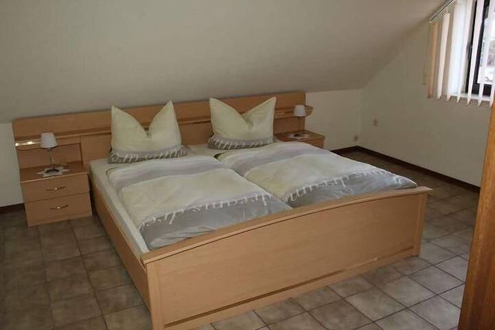 Ferienwohnung für 3 Personen, mit Balkon in Oberhausen - 3