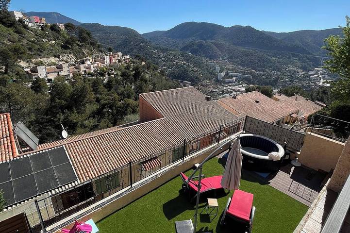 Location de vacances pour 6 personnes, avec Jacuzzi à La Trinité