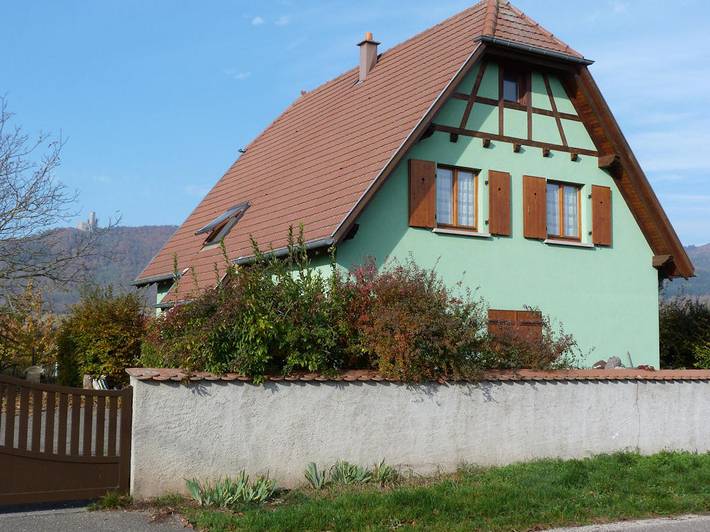 Gîte pour 4 personnes, avec jardin à Scherwiller