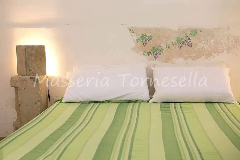 Openspace à Masseria Salentina entre Gallipoli et Baia Verde, avec piscine et Wifi in Parabita, Golfe de Tarente