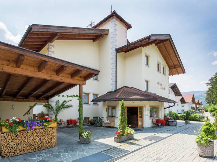 Hotel für 2 Personen, mit Sauna und Garten sowie Balkon in Bruneck