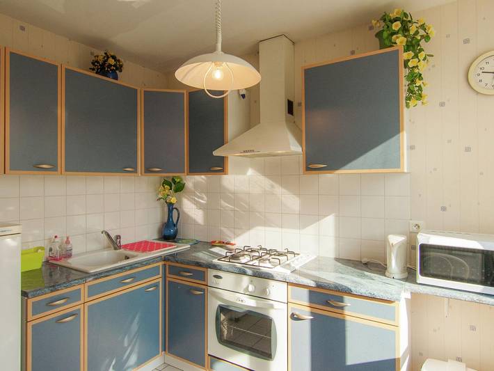 Classy Holiday Home with Garden, Barbecue, Garden Furniture in Malemort, Brive-la-Gaillarde region