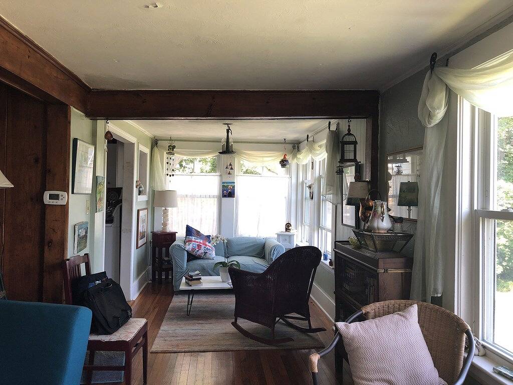 Cottage retreat on tidal pond, steps to the beach in Scituate, Massachusetts