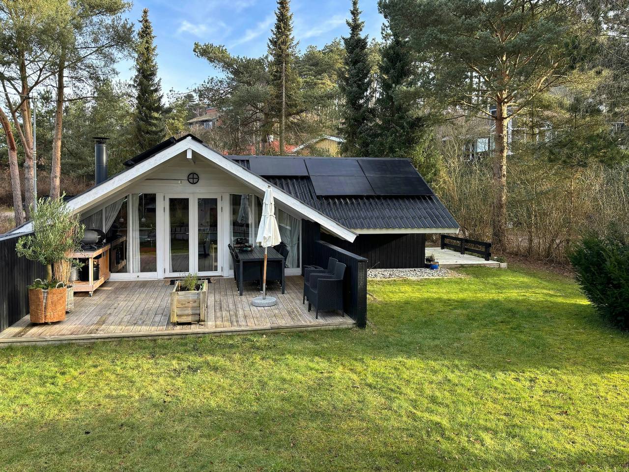 Ferienhaus auf Naturgrundstück mit drei Terrassen in Ebeltoft (Stadt), Ebeltoft