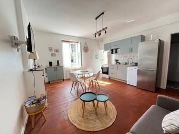 Gîte pour 4 personnes, avec jardin, adapté aux familles à Chailles