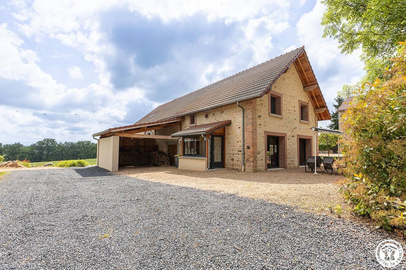 Le gîte des Varennes in Glaine-Montaigut, Parc Naturel Régional Livradois-Forez