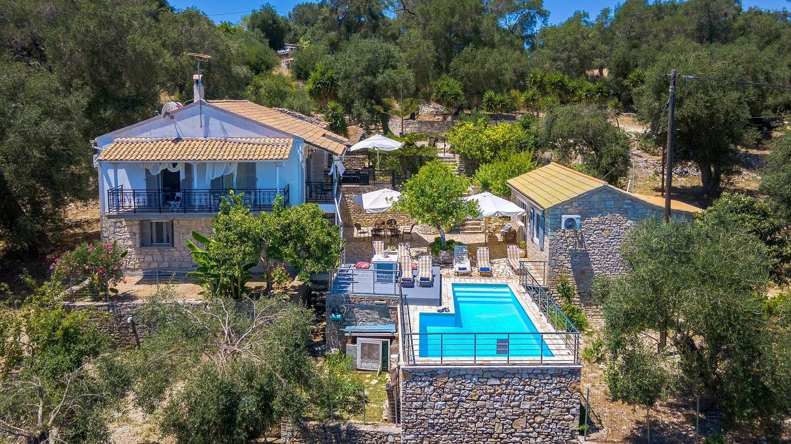 Villa pour 8 personnes avec vue sur l’océan in Lakka, Paxos