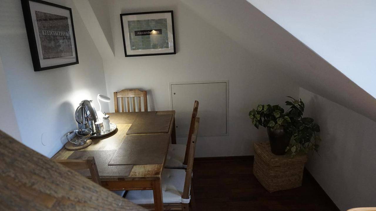 Ganze Wohnung, One-Bedroom Apartment in Steglitz Berlin, Berlin