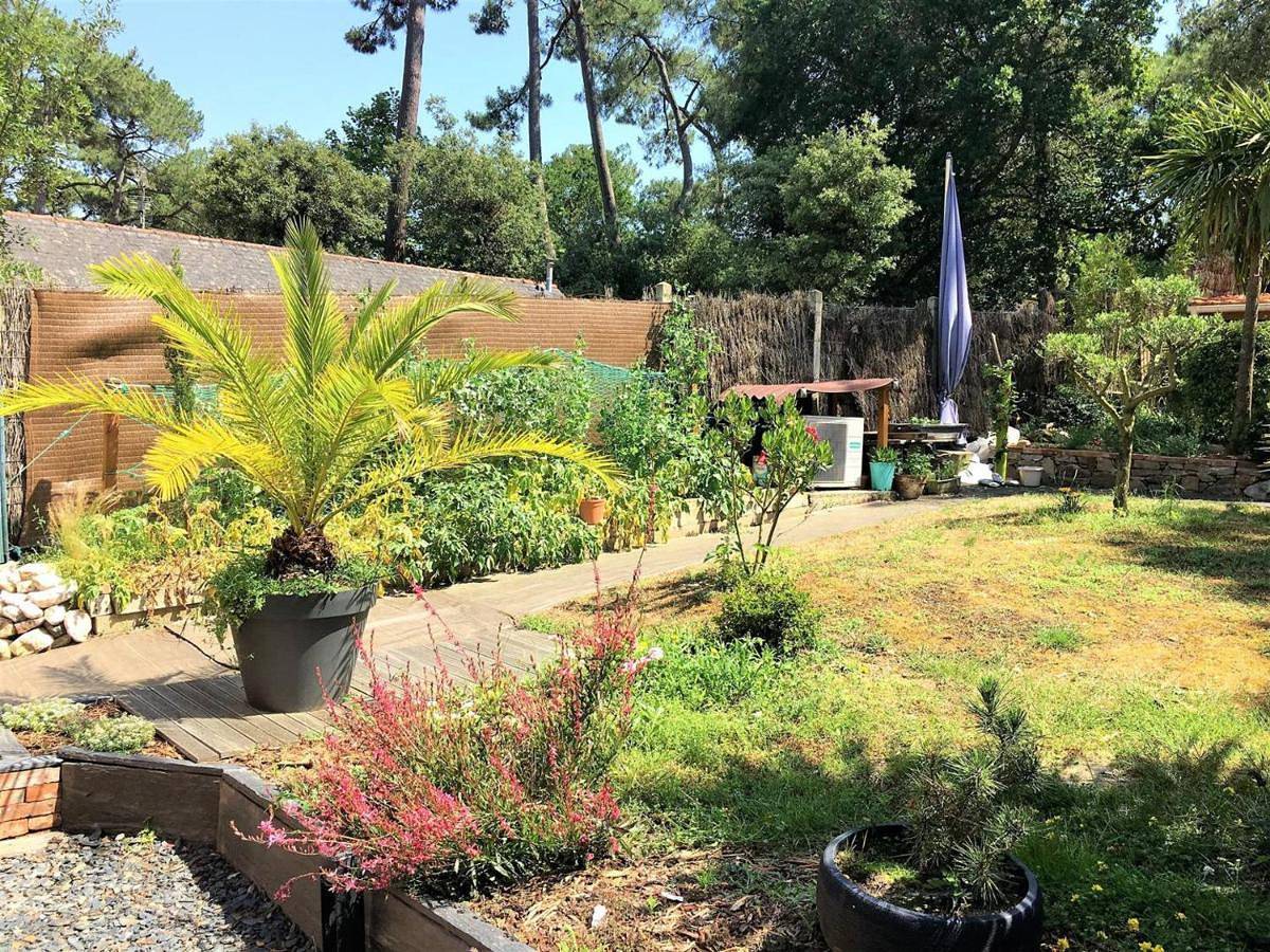 Maison spacieuse près de la mer à Saint-Brevin, 8 pers, jardin, Wifi, jeux, parking, bébé. - Fr-1-392-126 in Saint-Brévin l'Océan, Saint-Brevin-les-Pins