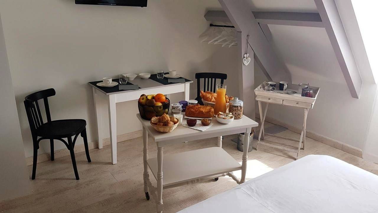 Large Double or Twin Room in Cheverny, Sologne