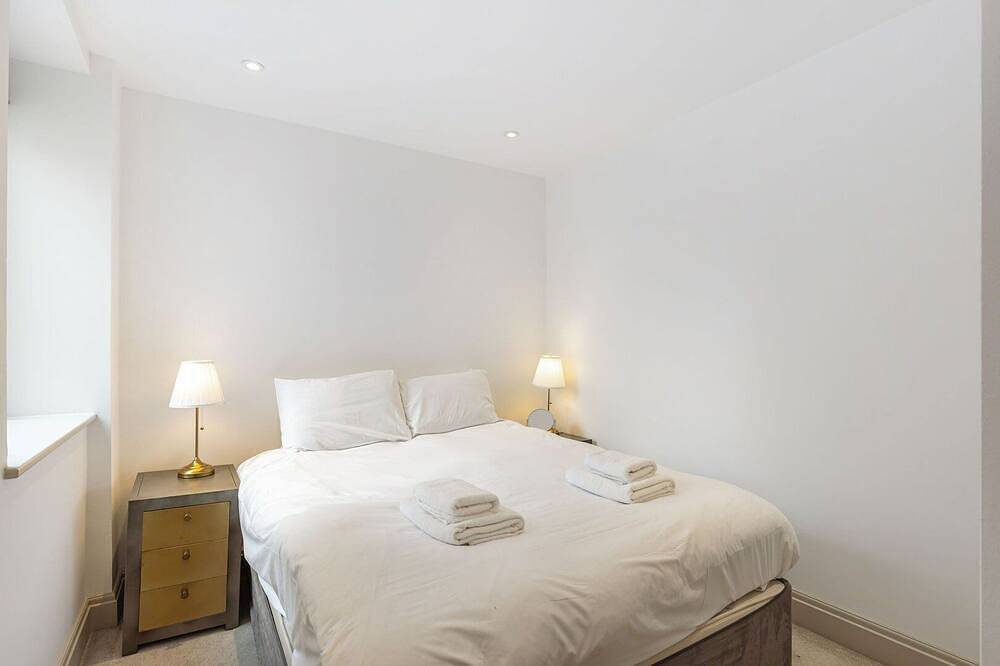 Entire apartment, Guestready - Modern 1bed in Battersea in Wandsworth, London