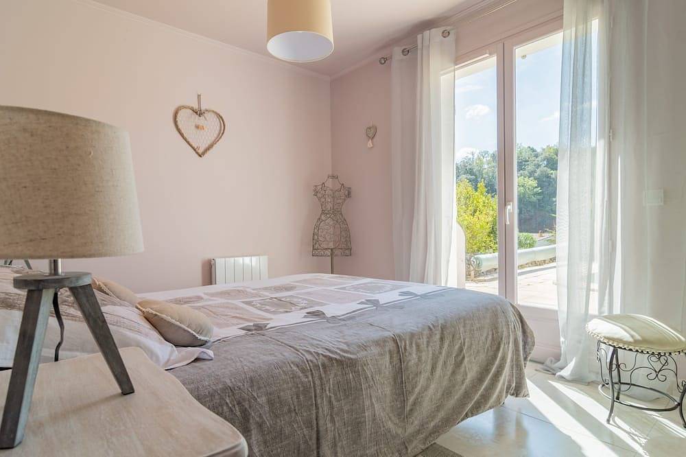 Les Vergers - Villa 8p avec Piscine in Gonfaron, Región Brignoles