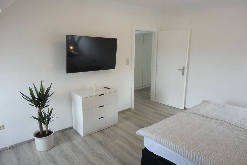 Ganze Wohnung, Ferienwohnung Adrián in Saarbrücken, Saarbrücken & Umgebung