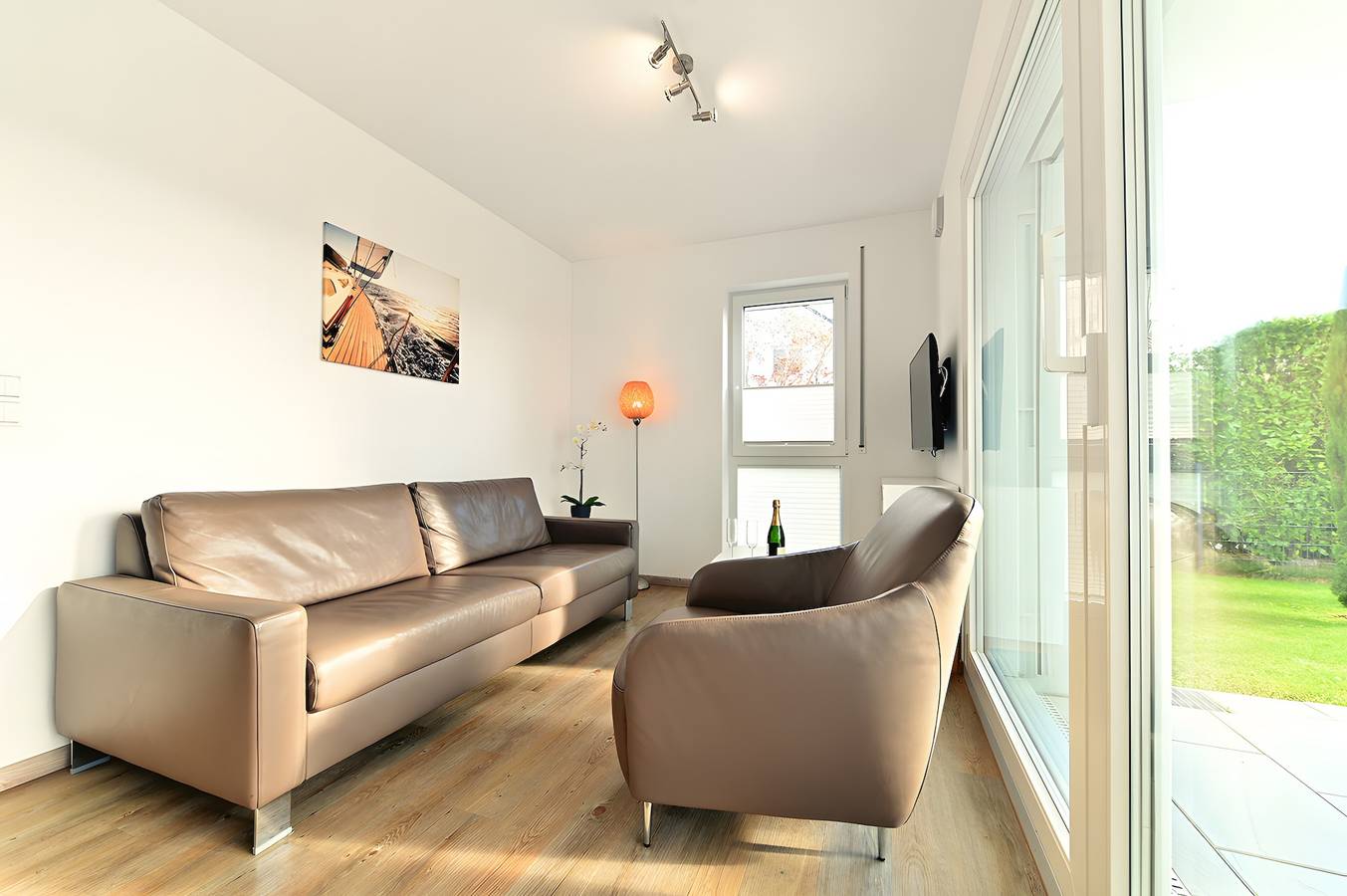 Ganze Wohnung, Apartment 'Dinkelbach Traumblick 3 F' mit privater Terrasse, privatem Garten und Wlan in Wasserburg (Bodensee), Bayerisch Schwaben