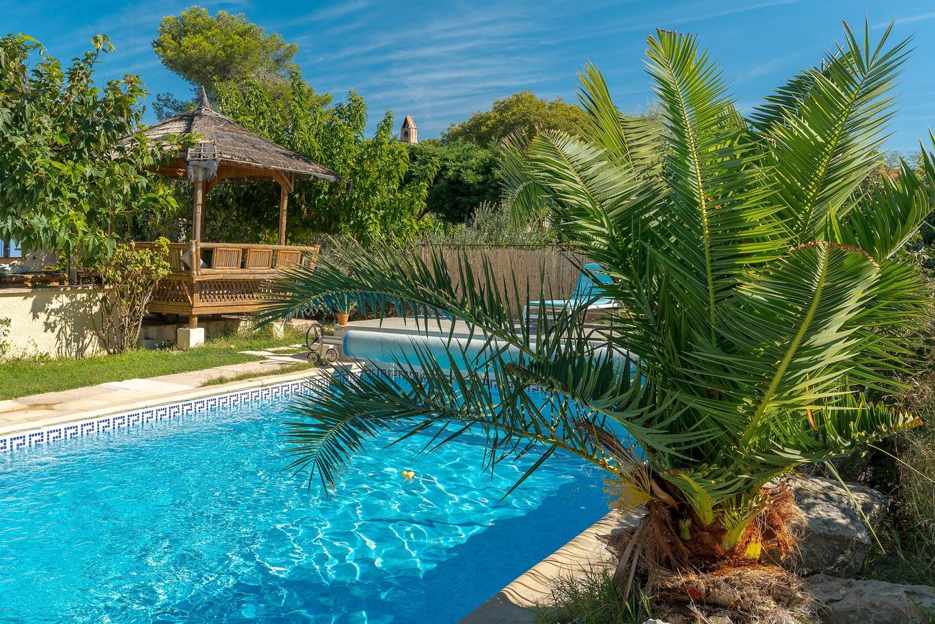 Location De Vacances pour 2 Personnes dans Lambesc, Région d'Aix-en-Provence